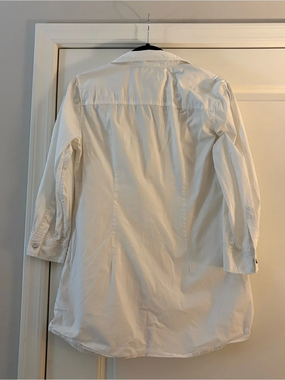 Michael Michael Kors Women’s Classic White Cotton Button-Down Shirt